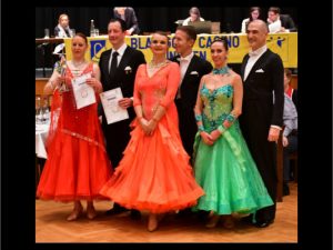 2019 Siegerfoto der Senioren II S Standard um den Horst- und Ilse-Dore Galke-Gedächtnis-Wanderpokal